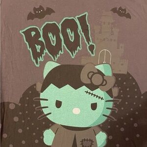 Rare hello kitty vintage hot topic goth tshirt Halloween